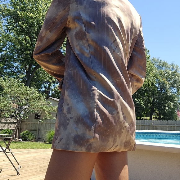 Bleached Pinstripe Blazer Dress - Picture 5 of 8